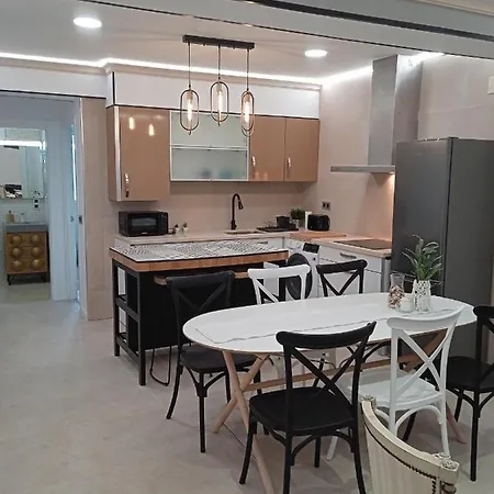 Apartamento Isaac Junto A La Muralla Romana Lugo